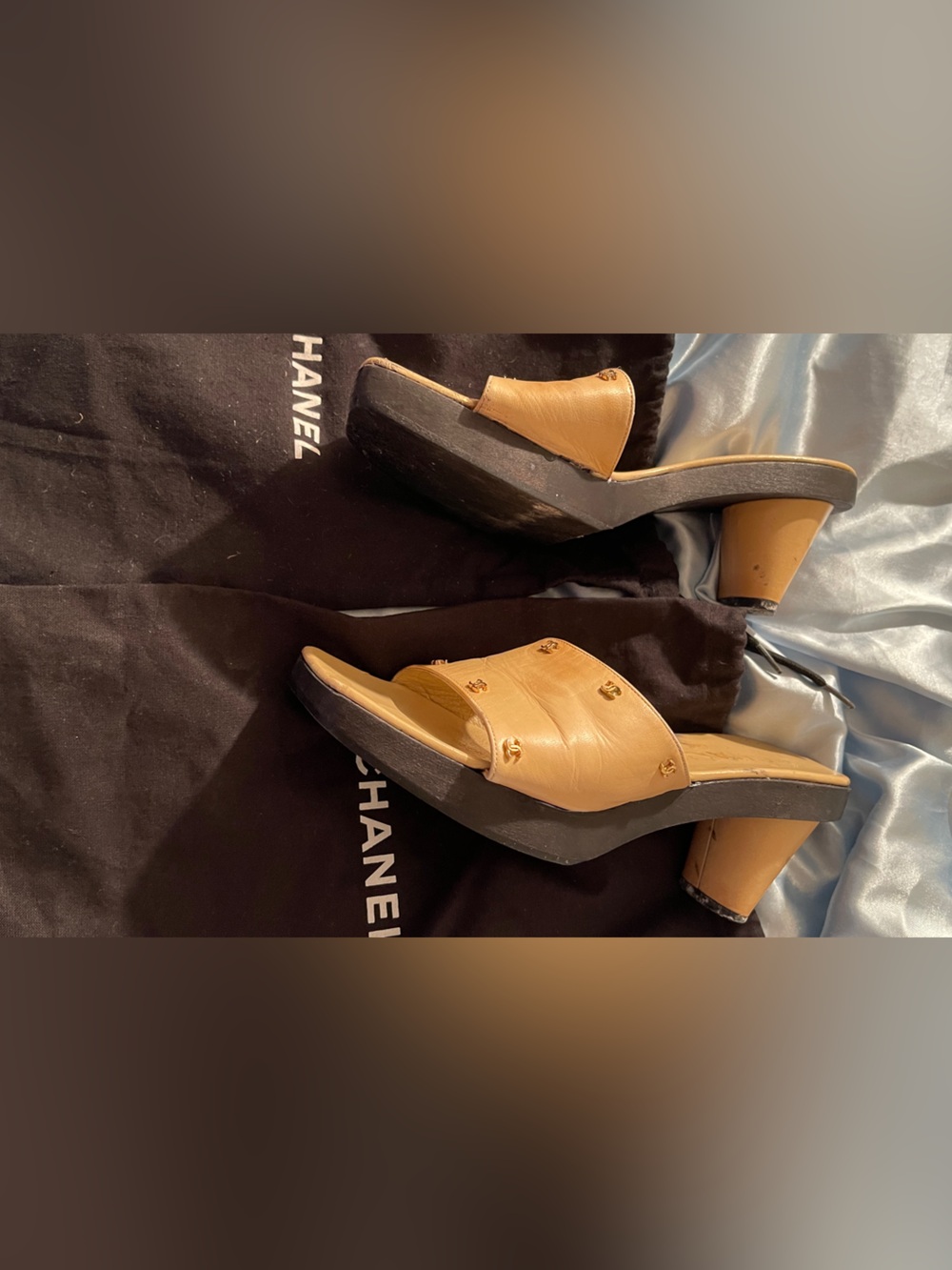*RARE* CHANEL Beige Leather Slide Sandals with Gold CC Studs